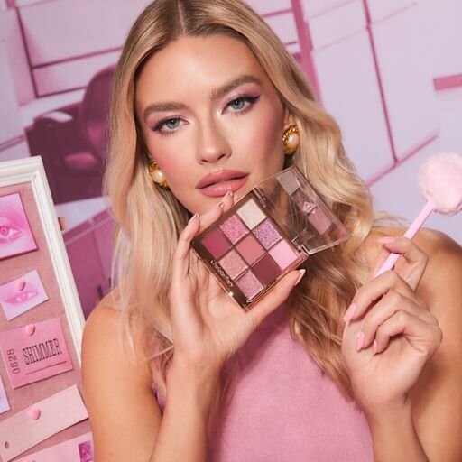 CHARLOTTE’S PALET VAN VERFRAAIENDE OOGTRENDS DUO EYE KIT