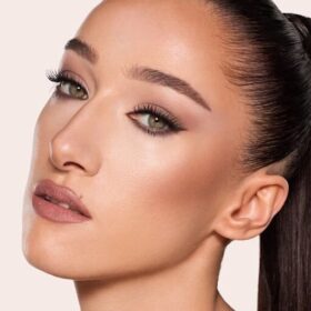 DE SUPER NUDES LOOK MAKE-UPKIT
