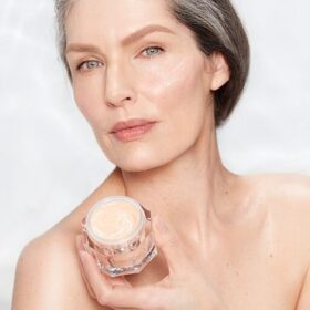 GLANZENDE, VOLER UITZIENDE HUID & LIPPEN DUO SKINCARE SET