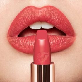 Hot Lips 2 NAVULLING CARINA’S STAR