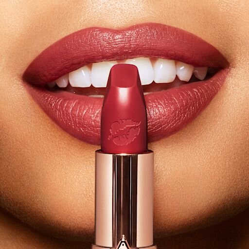 Hot Lips 2 NAVULLING VIVA LA VERGARA