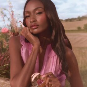 Pillow Talk BEAUTY SOULMATES-PALET FLAWLESS ROSEWOOD