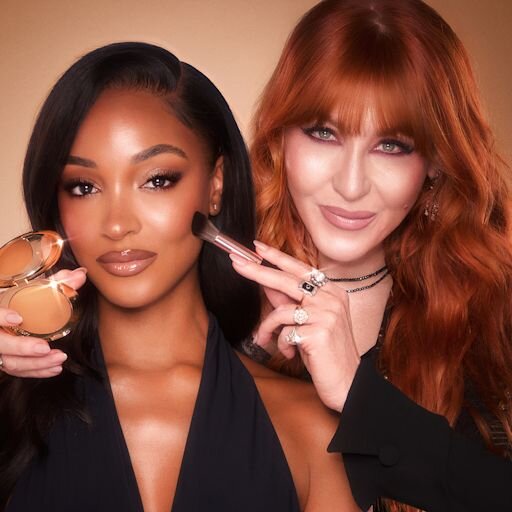 THE GLAMOUR MUSE KIT HUIDVERZORGING & MAKE-UP KIT