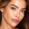 UNREAL SKIN SHEER GLOW TINT HYDRATERENDE FOUNDATIONSTICK 6 MEDIUM